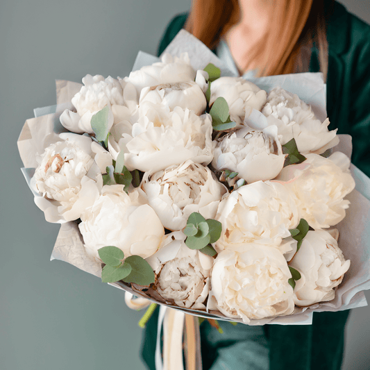 Peonies bouquet "White Queen" from 10 - 100 pcs - My Queen