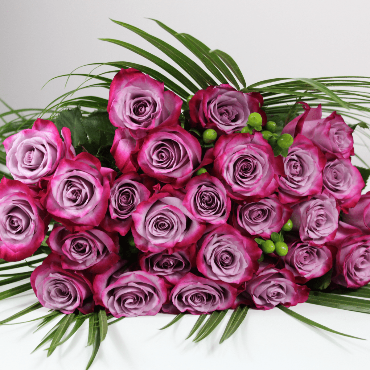 Premium Rose Flower Bouquet "Majestic Roses" | 12 pcs | 24pcs | 36pcs - My Queen
