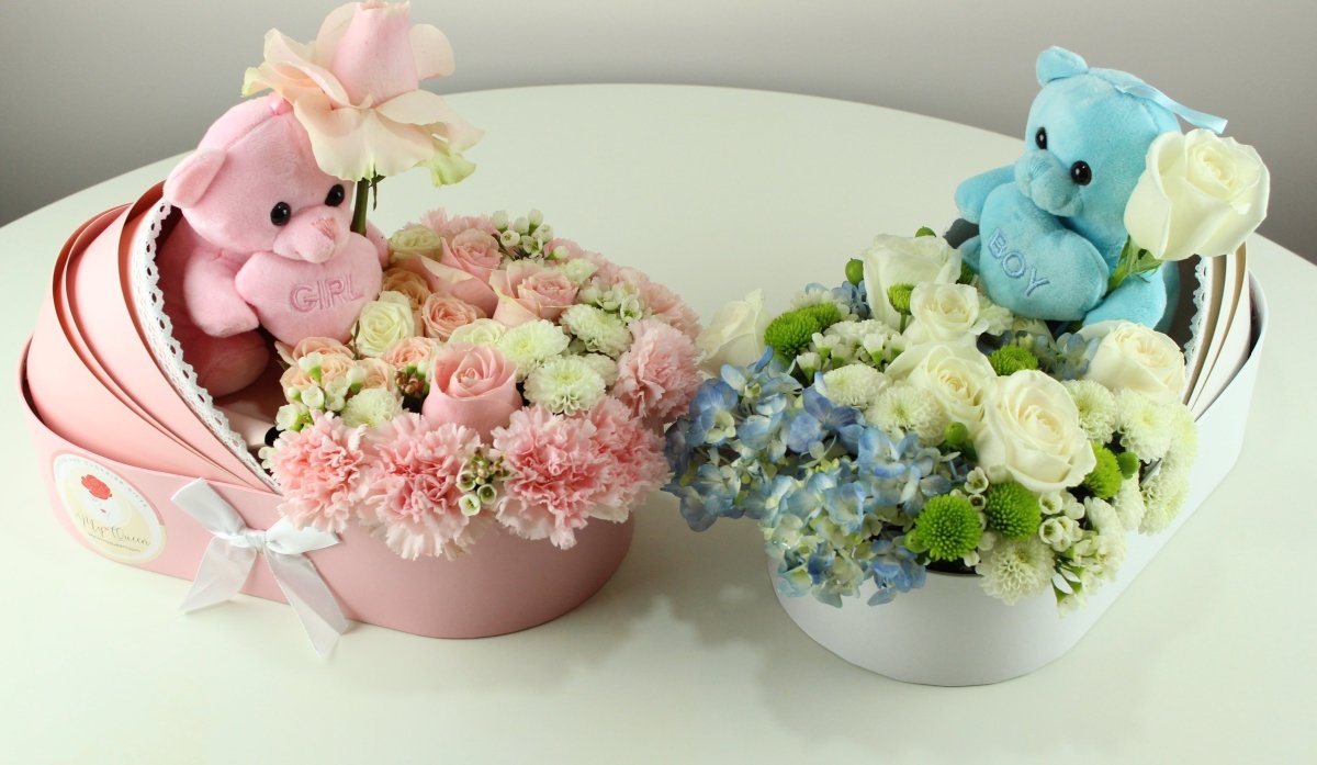 Baby Boy Bassinet | Flowers arrangement - My Queen