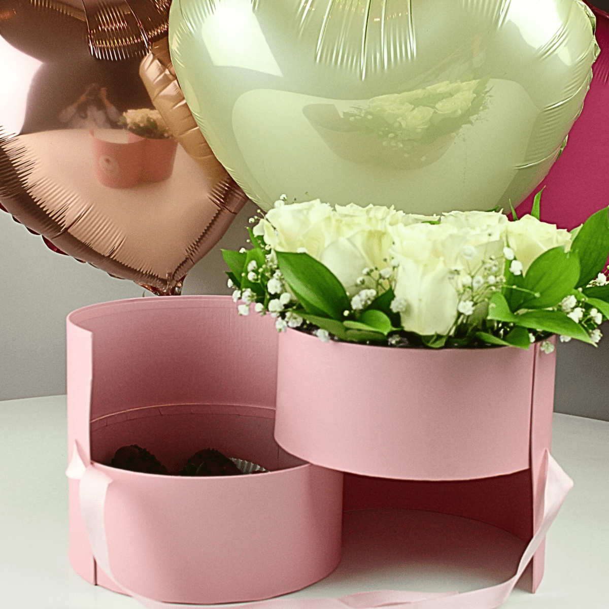 Pure White | Surprise flower box with dipped in chocolate strawberries - My Queen