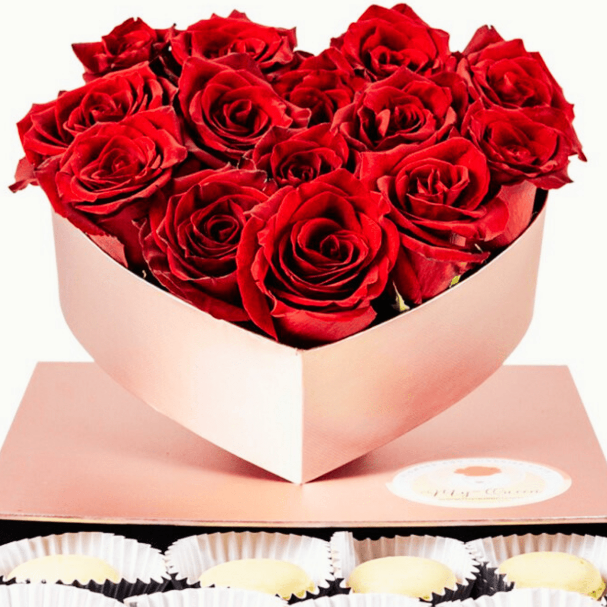 Red Paris | Flowers and macarons Surprise Gift Box - My Queen